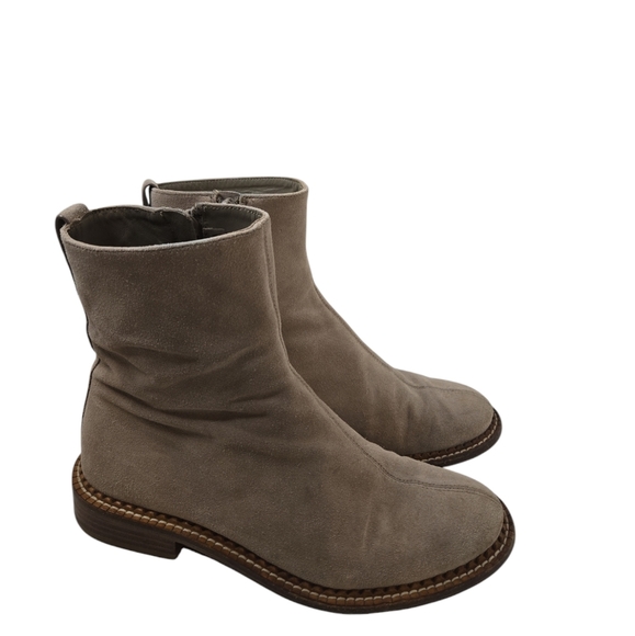 VINCE Chas Suede Ankle Boots in Woodsmoke Size 38/ 6M - Picture 3 of 9